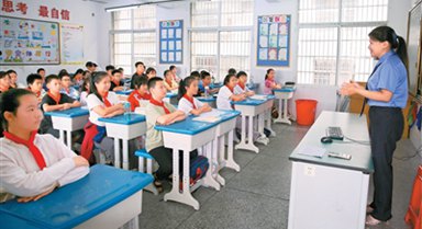 法治宣傳進(jìn)校園